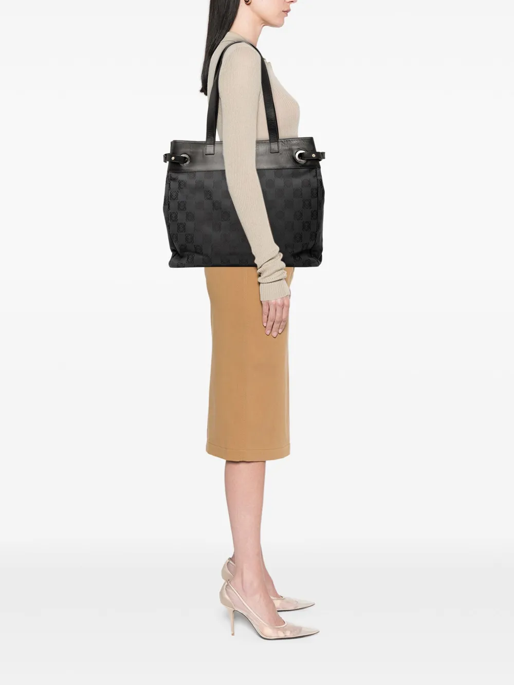 Loewe Pre-Owned tote Anagram Canvas 2000-2010 | Estilos de archivo | Image 2