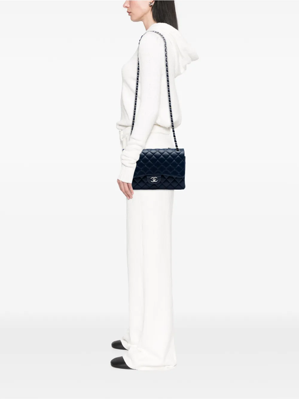Pre-owned Chanel 2019 Jumbo Classic Lambskin Double Flap Shoulder Bag In Blue