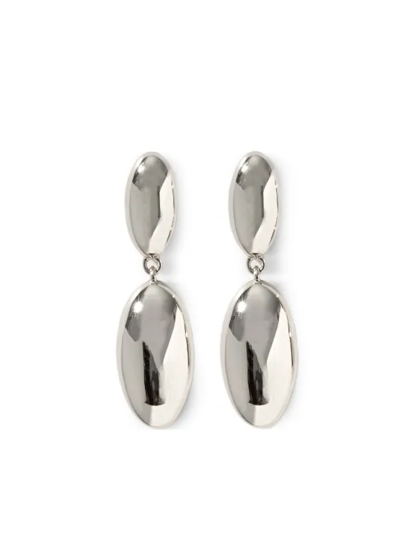 otiumberg. ピアス Otiumberg ぺブル ドロップピアス | シルバートーン | FARFETCH JP