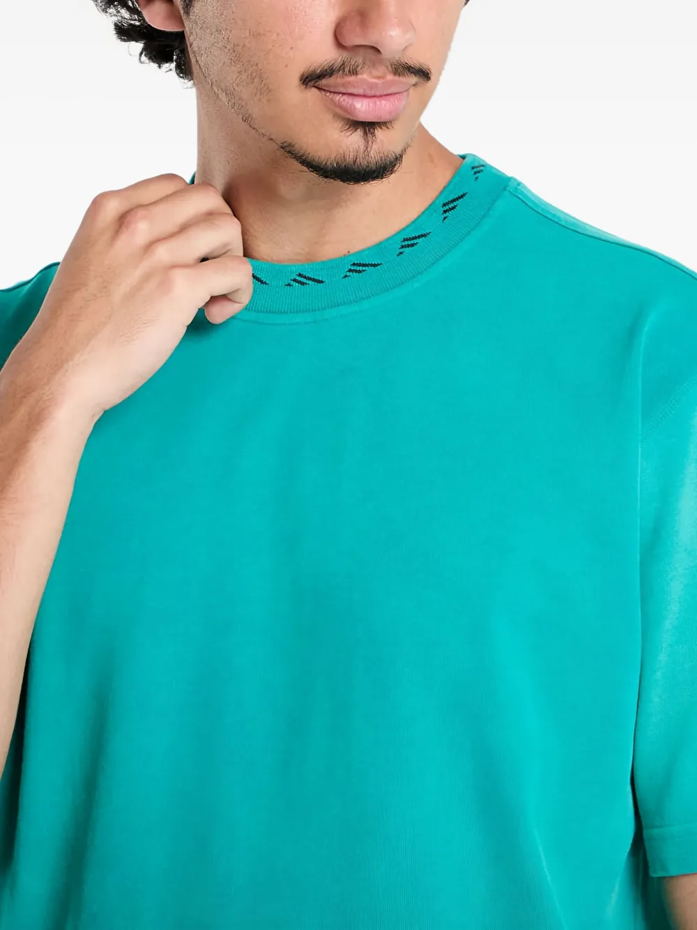 adidas T-shirt met logopatch Groen