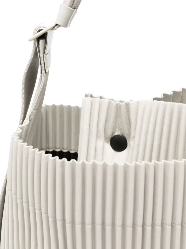 Homme Plissé Issey Miyake Utility ショルダーバッグ L | ホワイト