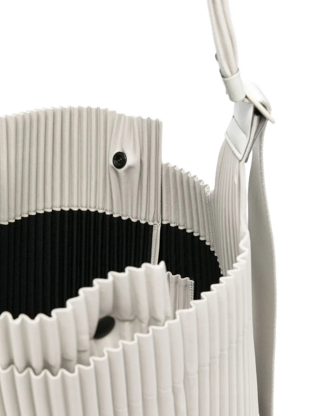 Homme Plissé Issey Miyake Utility grote schoudertas Wit