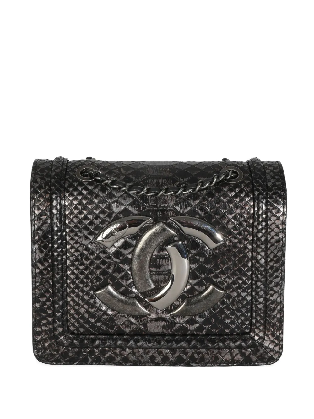 Click to view more detailed imagery on our partner's website Pre-owned Chanel 2017 Flap Bag Cc-logo Shoulder Bag In Black