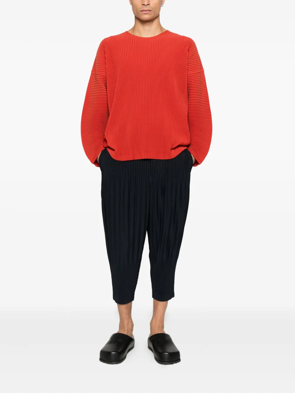 Homme Plissé Issey Miyake pleated long-sleeved T-shirt - Rood