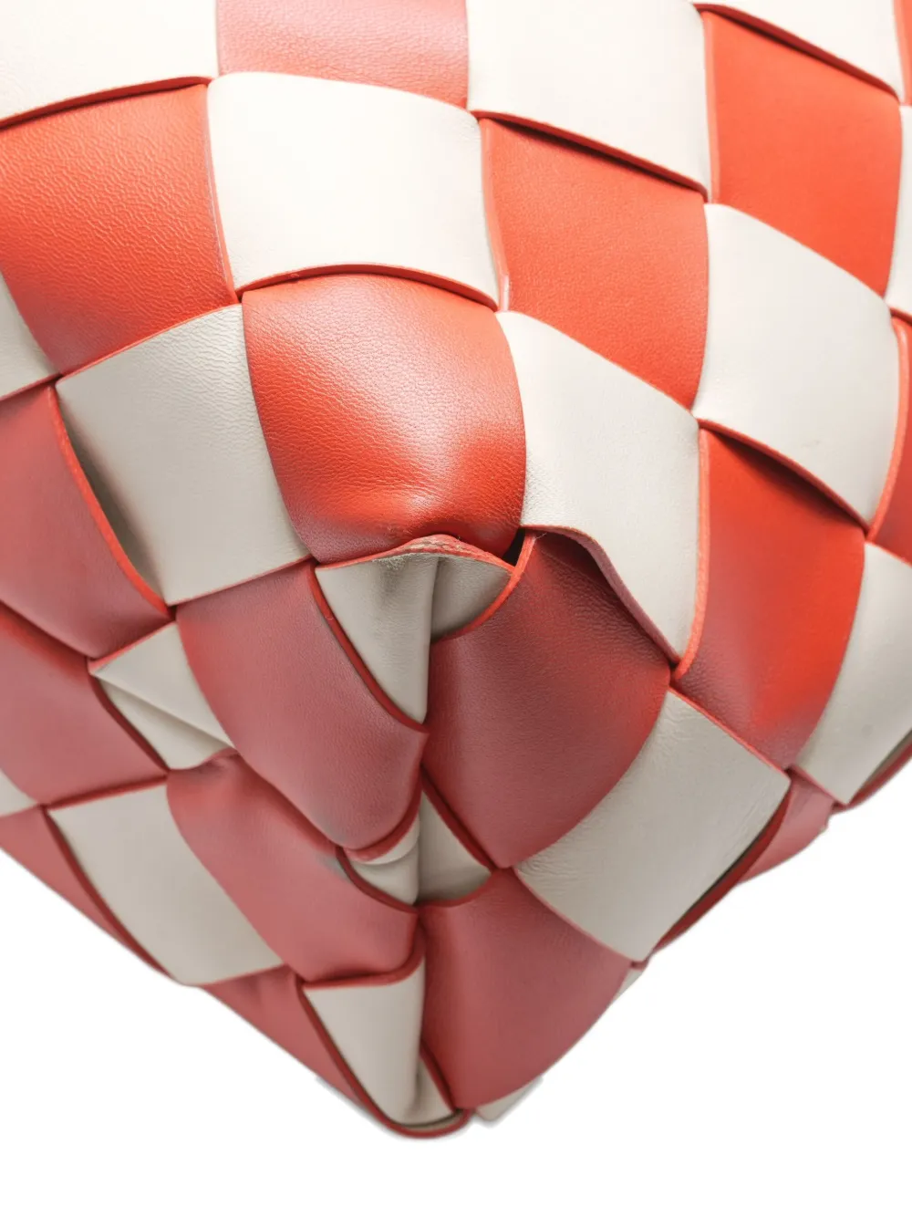 Pre-owned Bottega Veneta 2020-2025 Cabat Intrecciato Tote Bag In Red