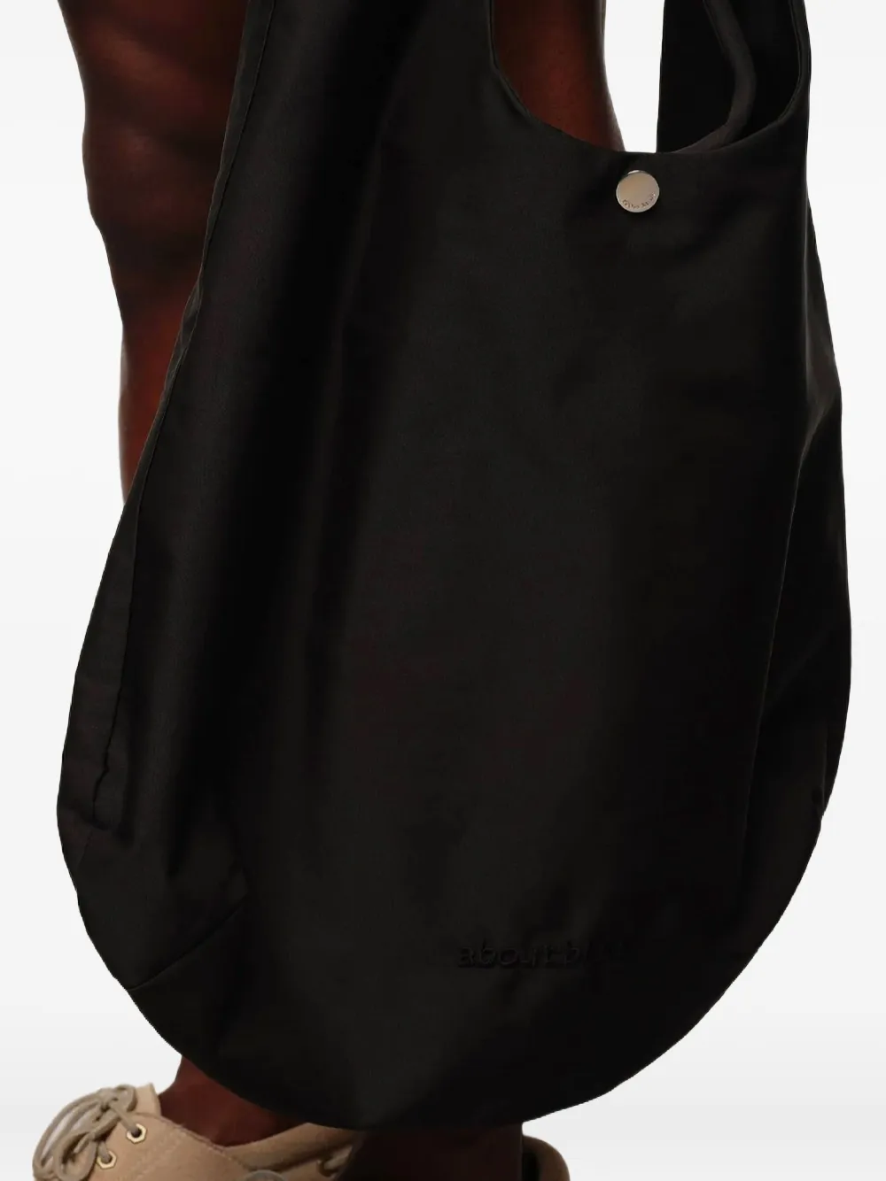 ABOUTBLANK Shopper met geborduurd logo Zwart