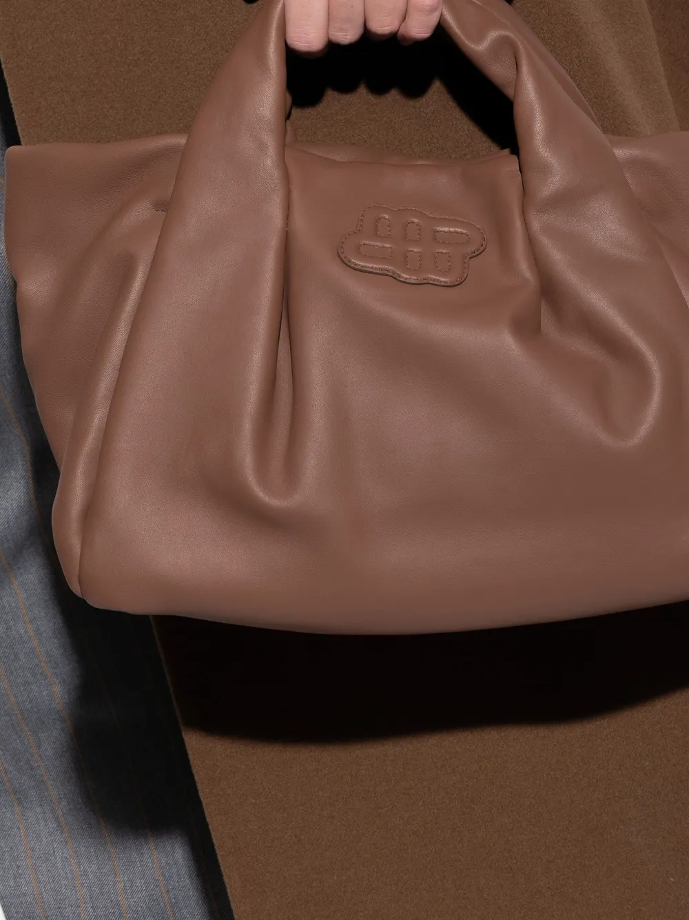 MUNTHE Lixia ruched tote bag - Bruin