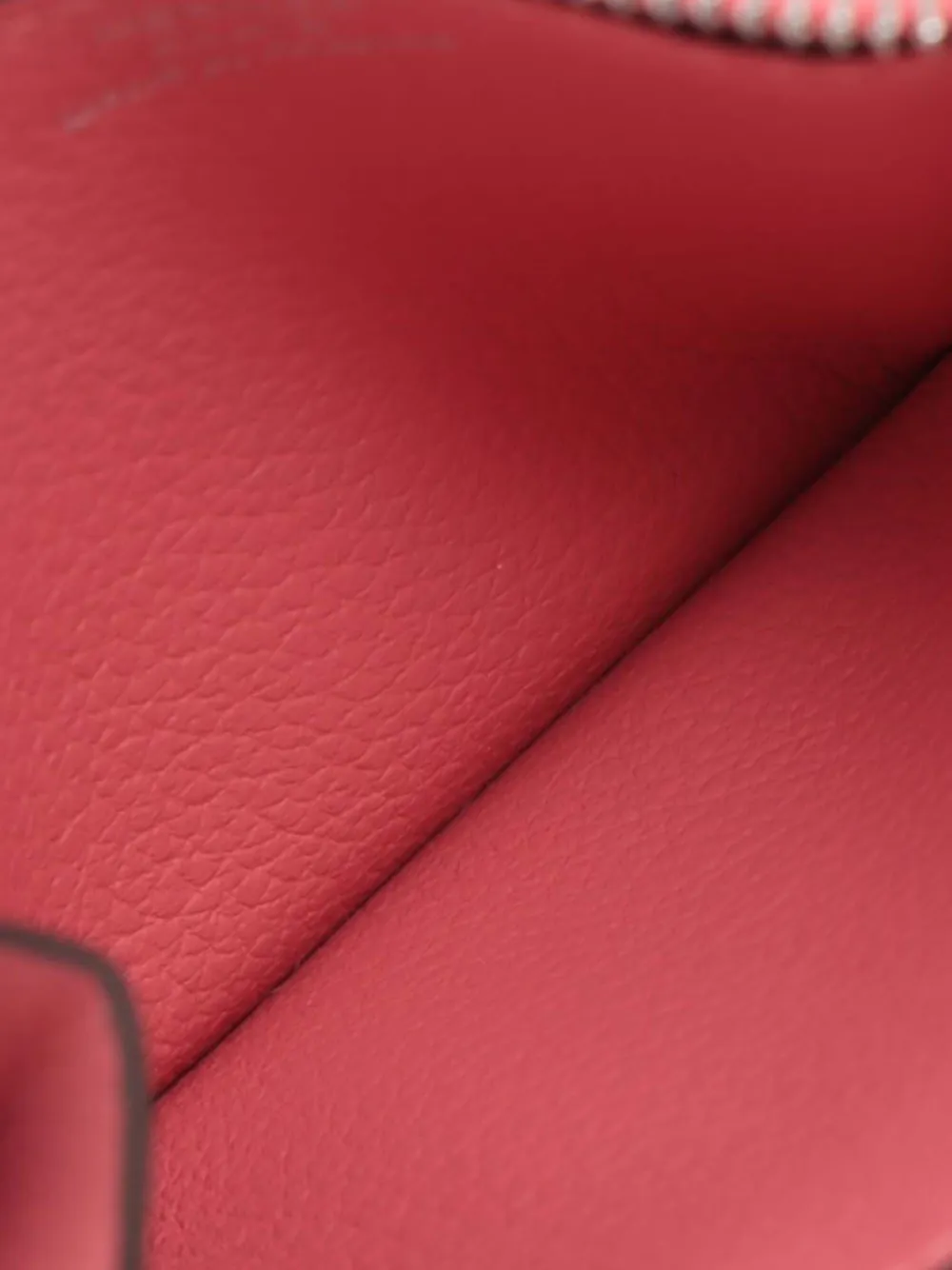Pre-owned Hermes 2023 Evercolor Roulis Slim Wallet Small Wallets In Pink