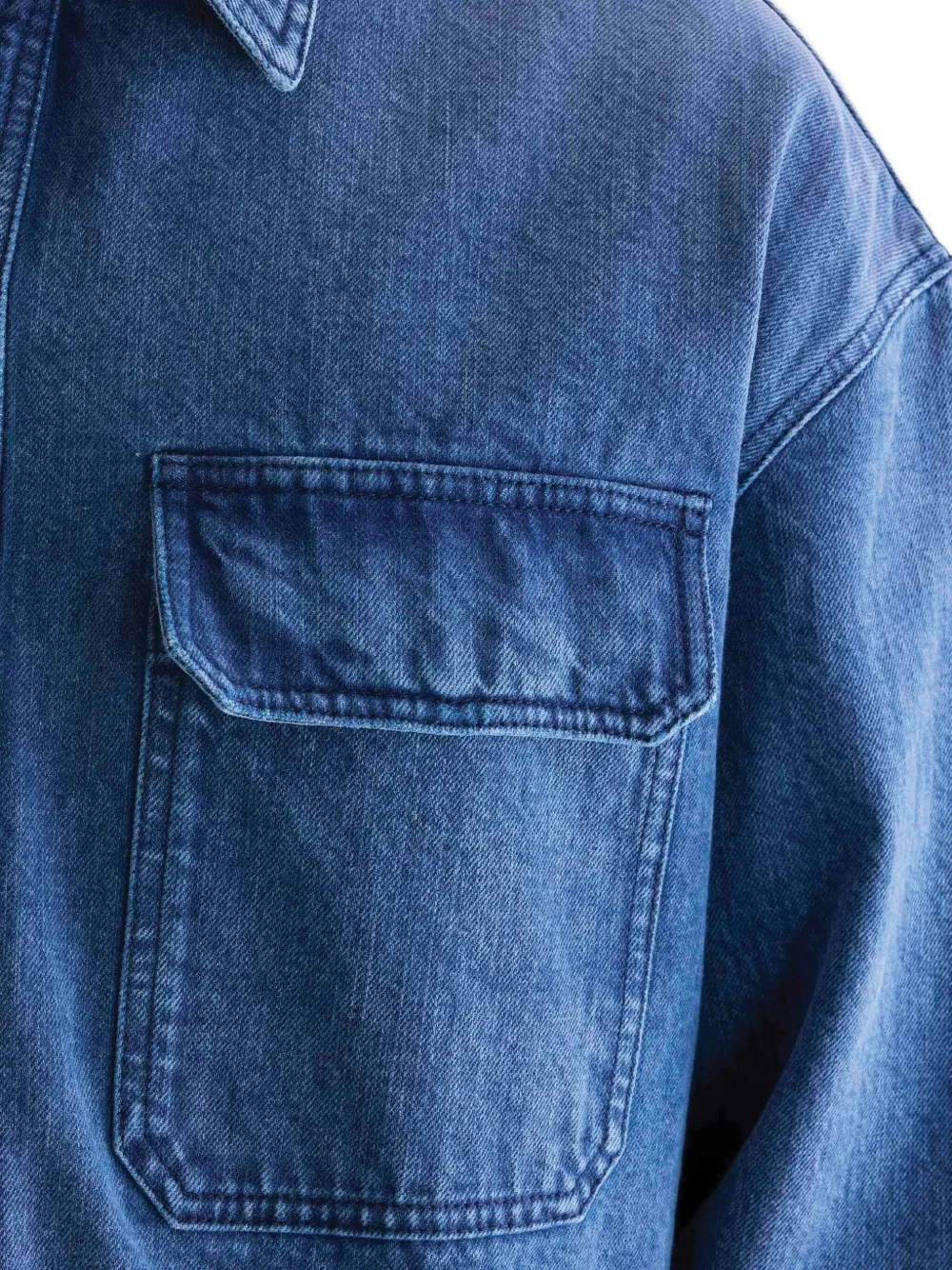 Bellerose Poach Pocket-chest Shirt In Blue