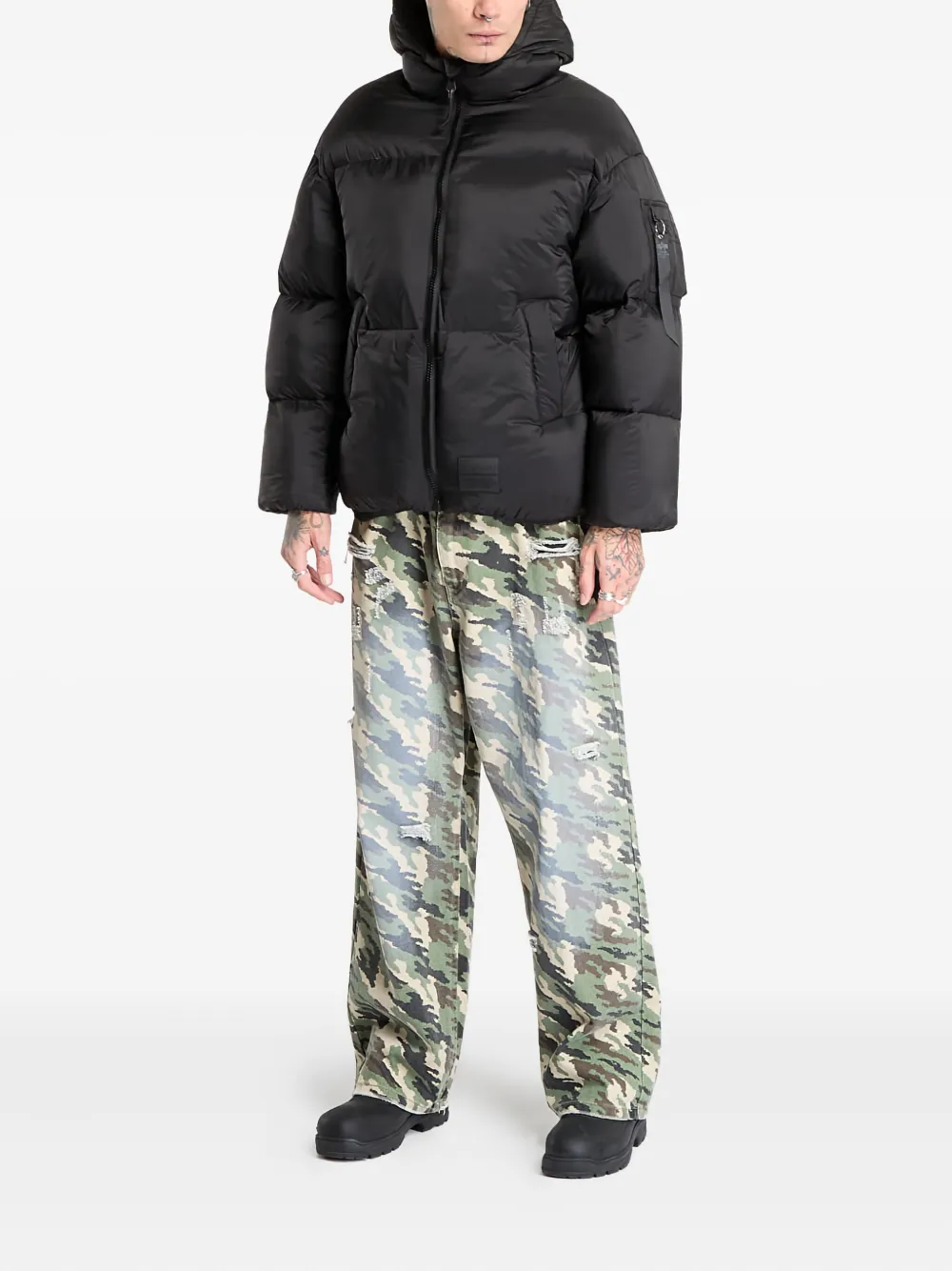 Alpha Industries logo-patch padded jacket | Padded & Down Jackets | Image 2