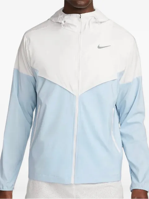 Nike Packable Windrunner jacket
