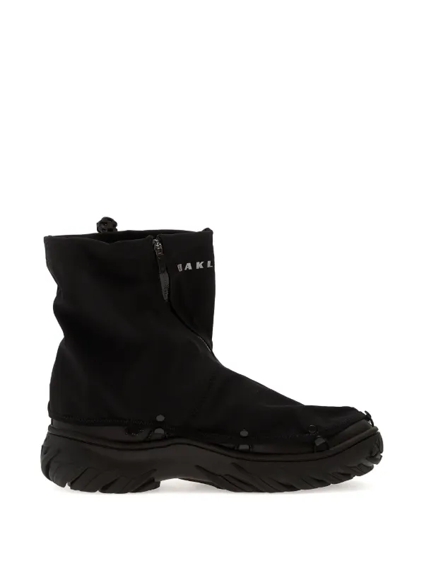 Oakley Meridian Low Ext Zip Sneakers | Black | FARFETCH