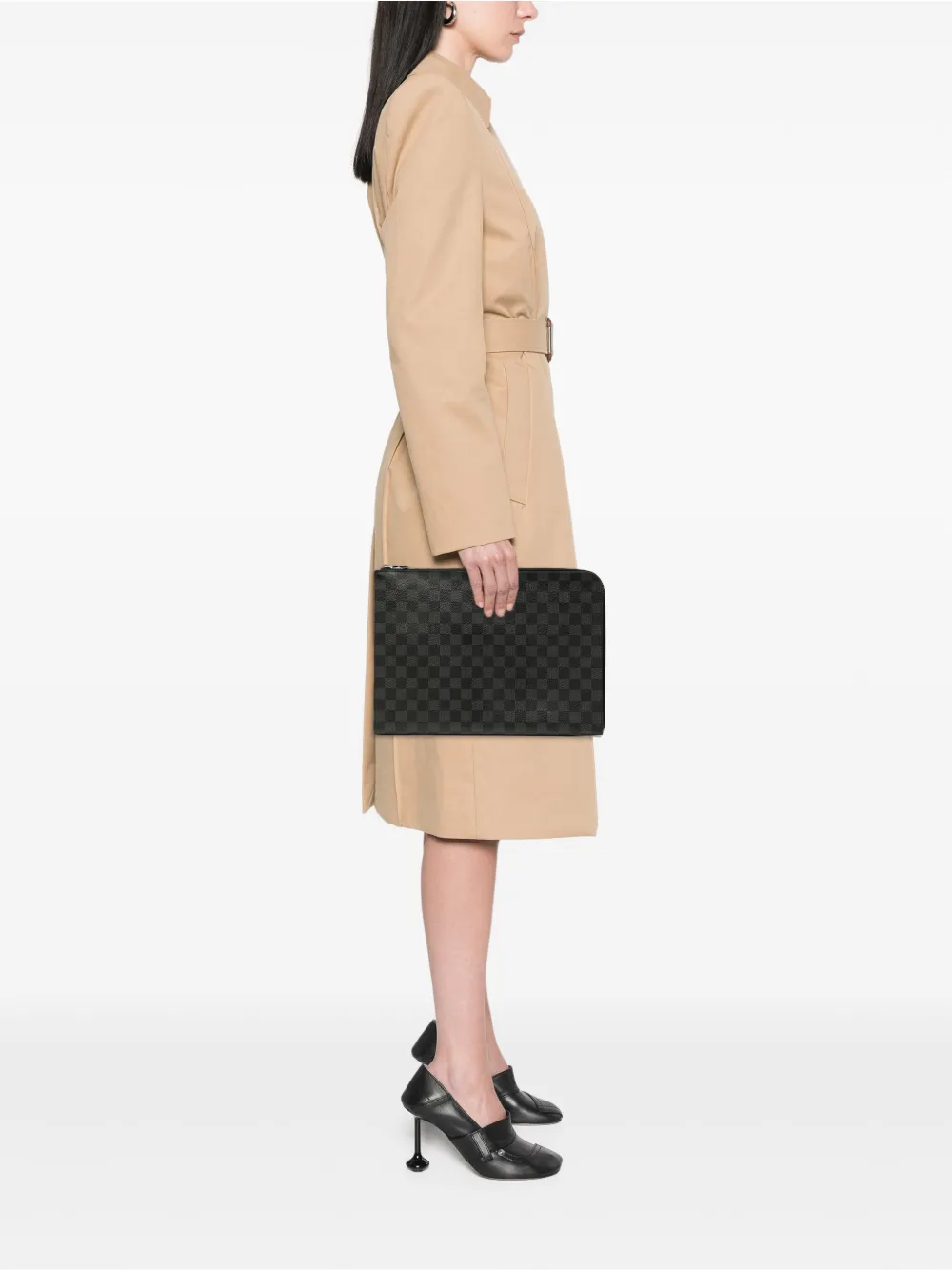 Louis Vuitton Pre-Owned 2018 Damier Graphite Pochette Jour GM clutch bag | Pre-Owned | Image 2