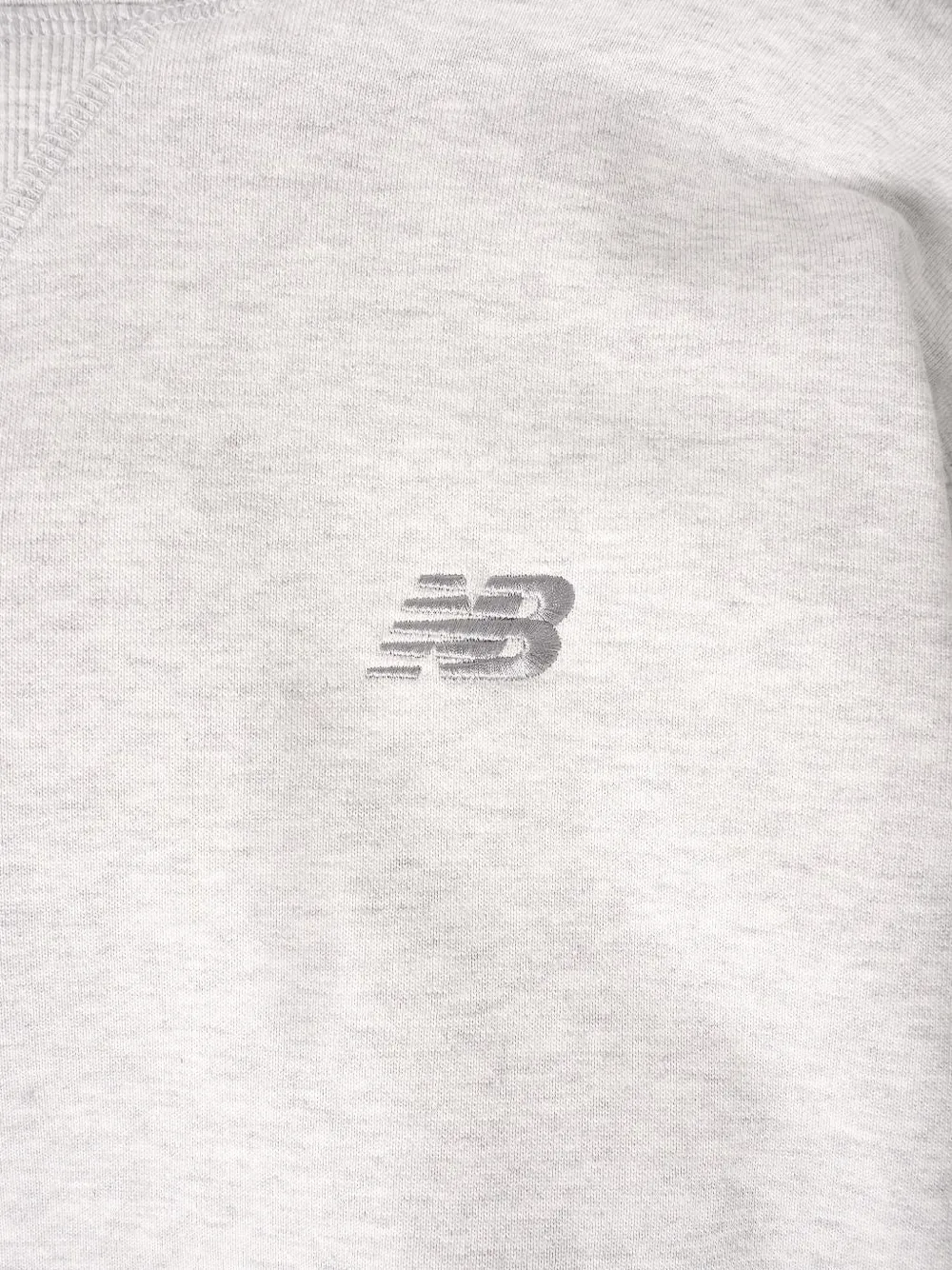 New Balance Hoodie met geborduurd logo Beige