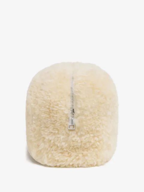 Apparis Jumbo Noor bouclette clutch bag