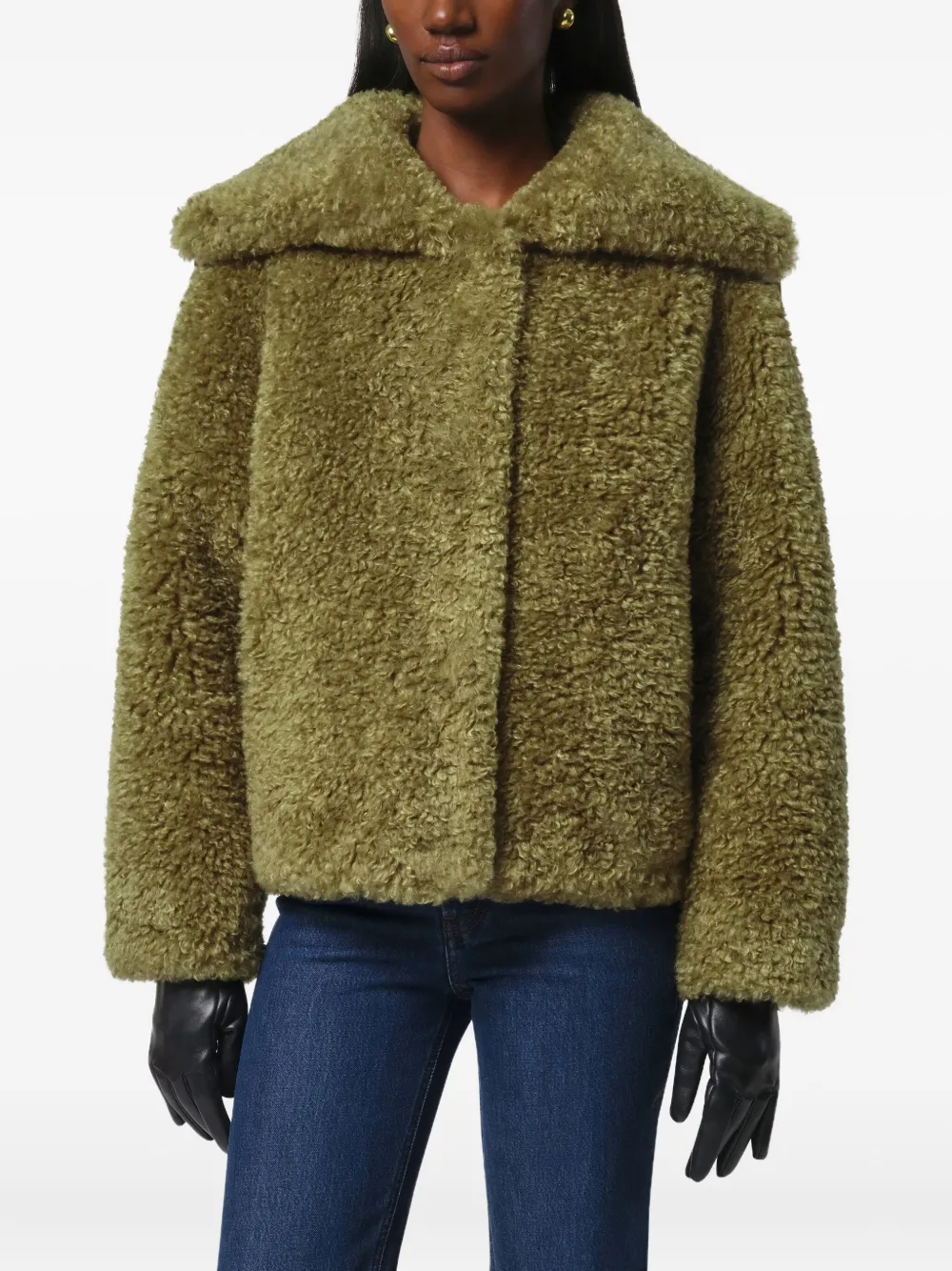 Apparis Collins Wide-collar Coat In Green