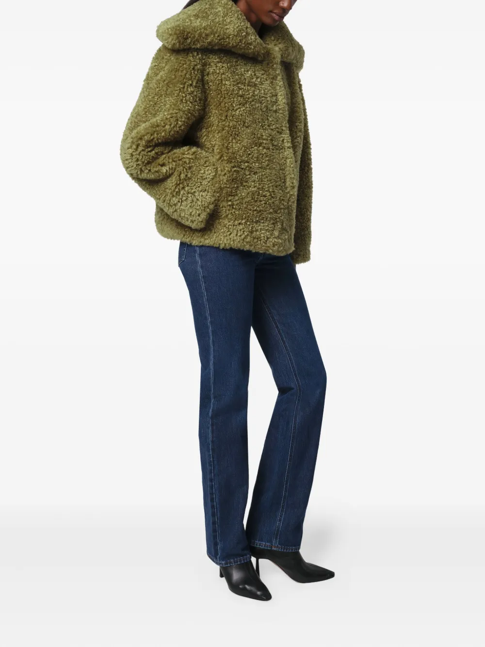 Apparis Collins Wide-collar Coat In Green