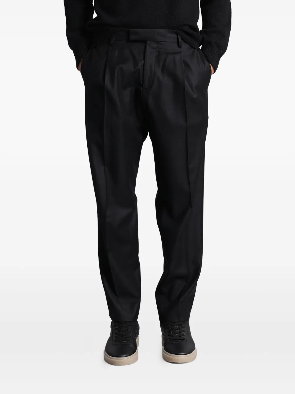 Greyed pleated trousers | Black | Image 1