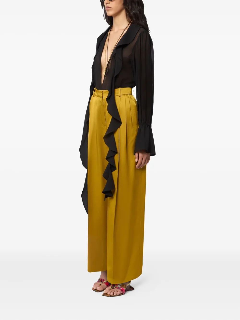 Nina Ricci Satijnen straight broek Geel