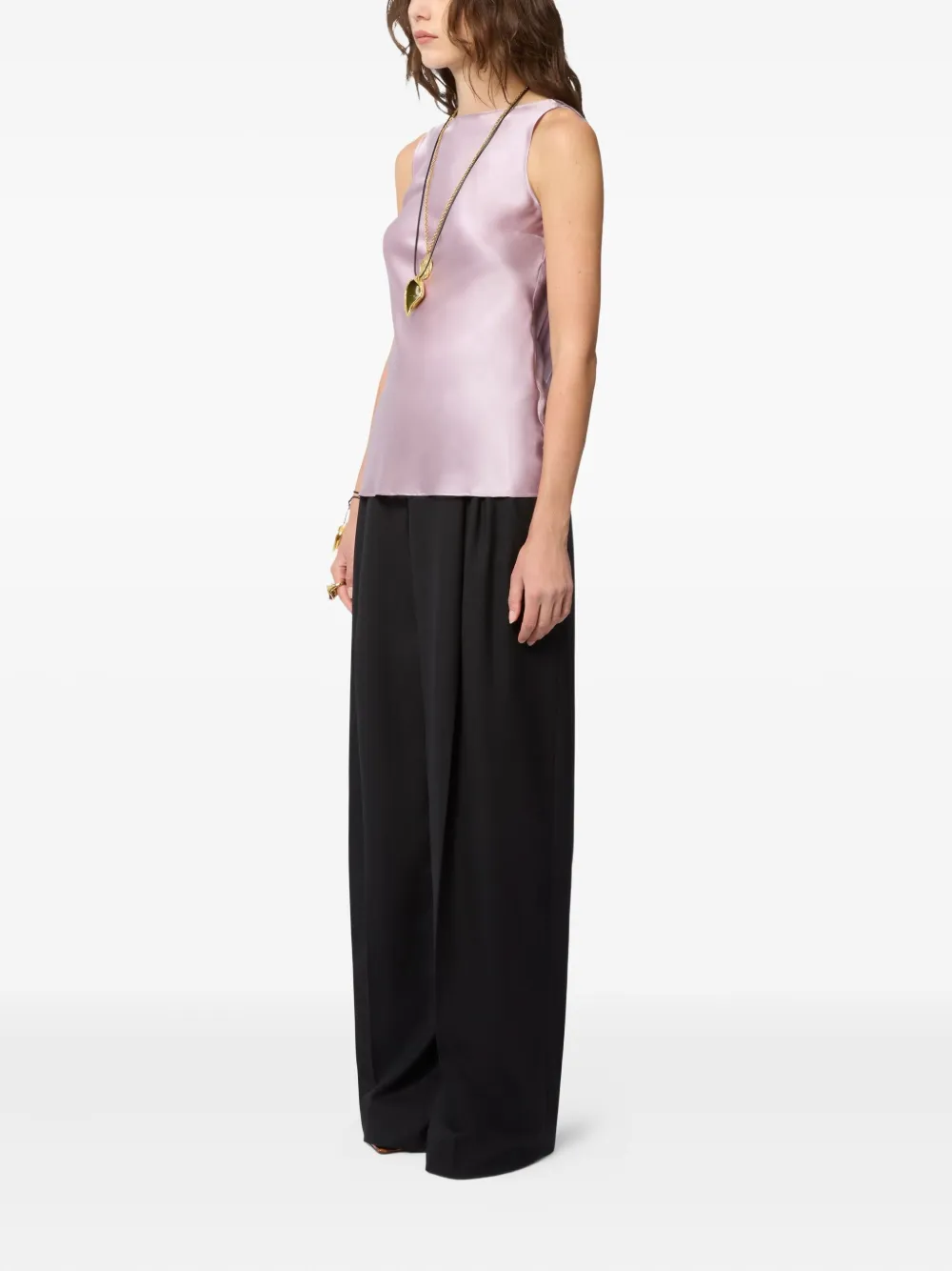 Nina Ricci Gedrapeerde satijnen blouse met halternek Roze