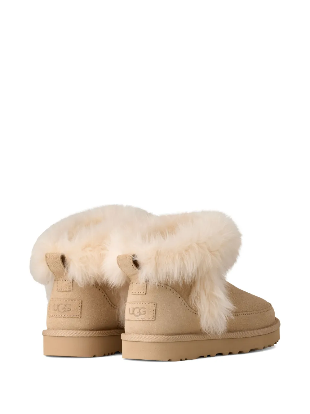 Ugg W Classic Ultra Mini Chalet In Neutral