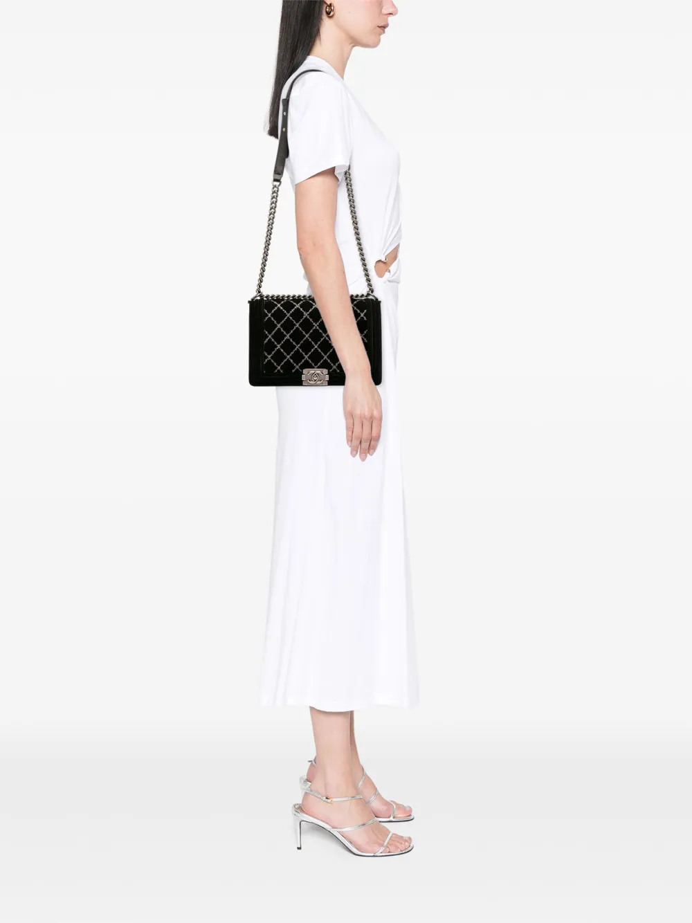 Pre-owned Chanel 2014 Medium Quilted Velvet Wild Stitch Boy Flap Crossbody Bag In Black