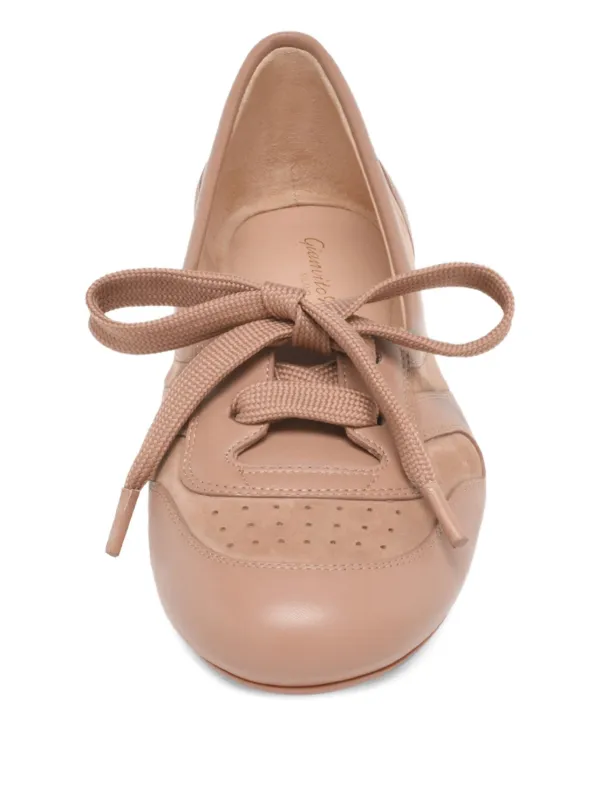 Gianvito Rossi Vault フラットシューズ | ニュートラル | FARFETCH JP