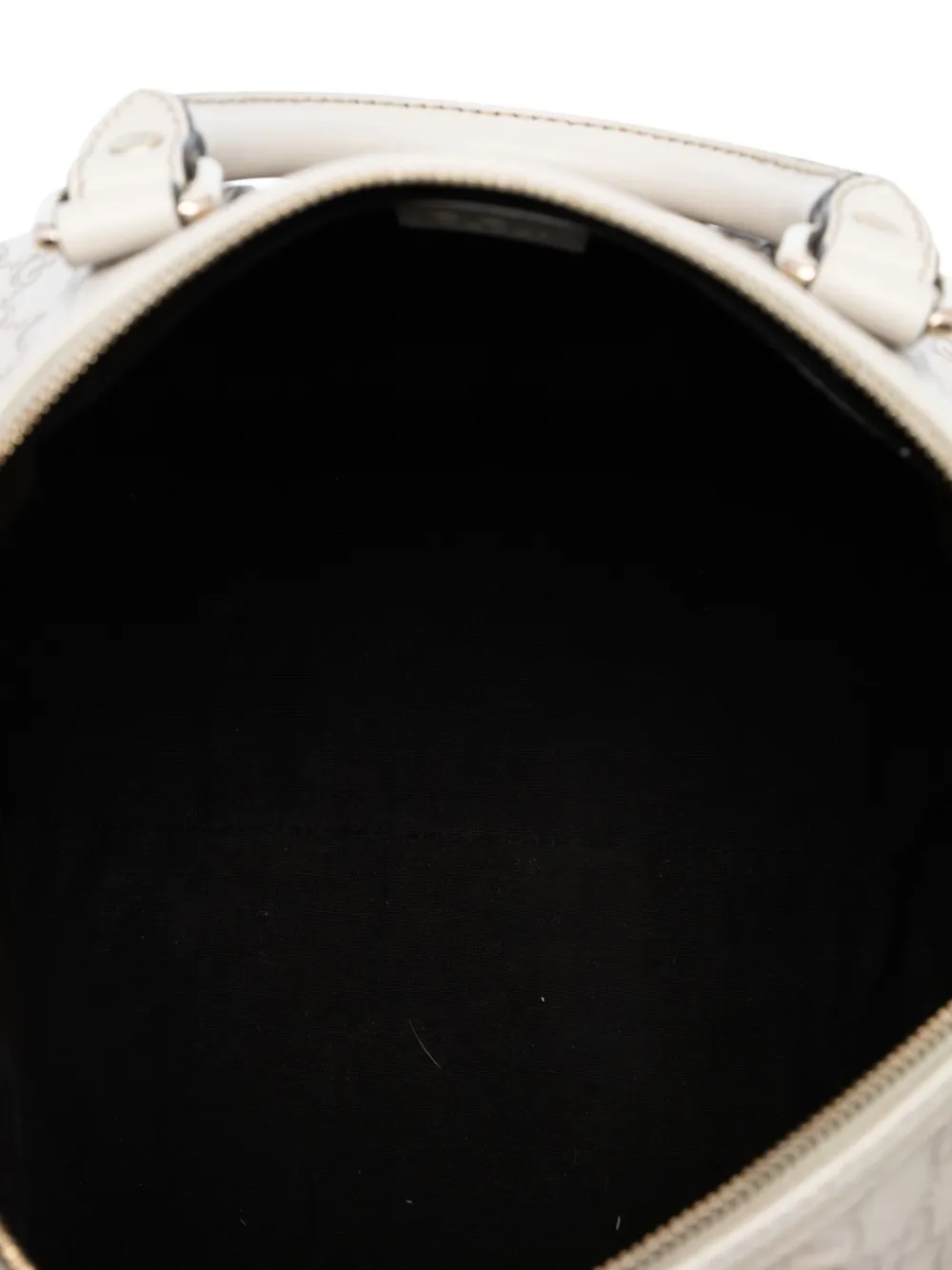 Pre-owned Gucci 2016-2025 Ssima Joy Boston Bag In White