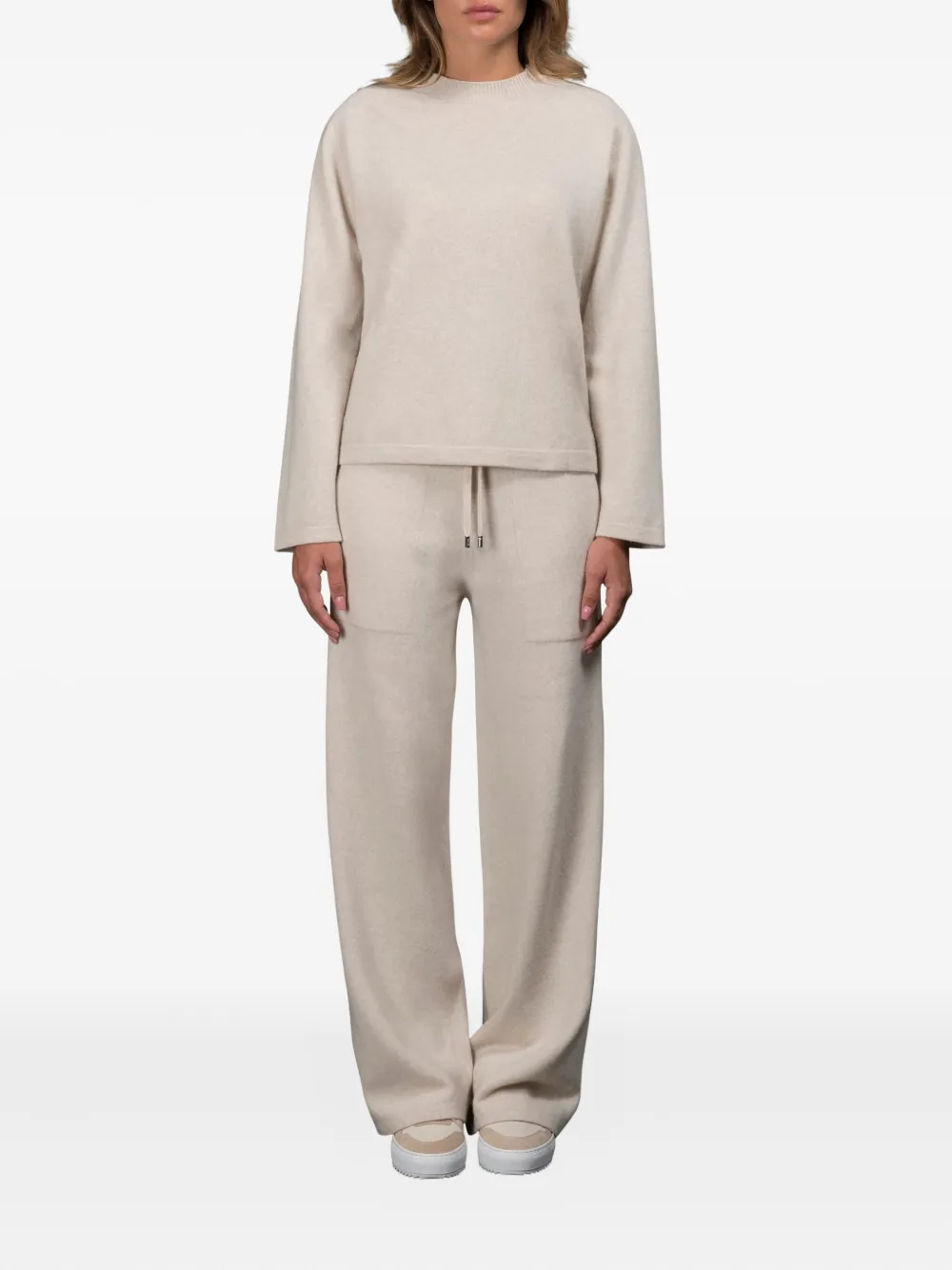 Moorer Linne trui met ronde hals Beige