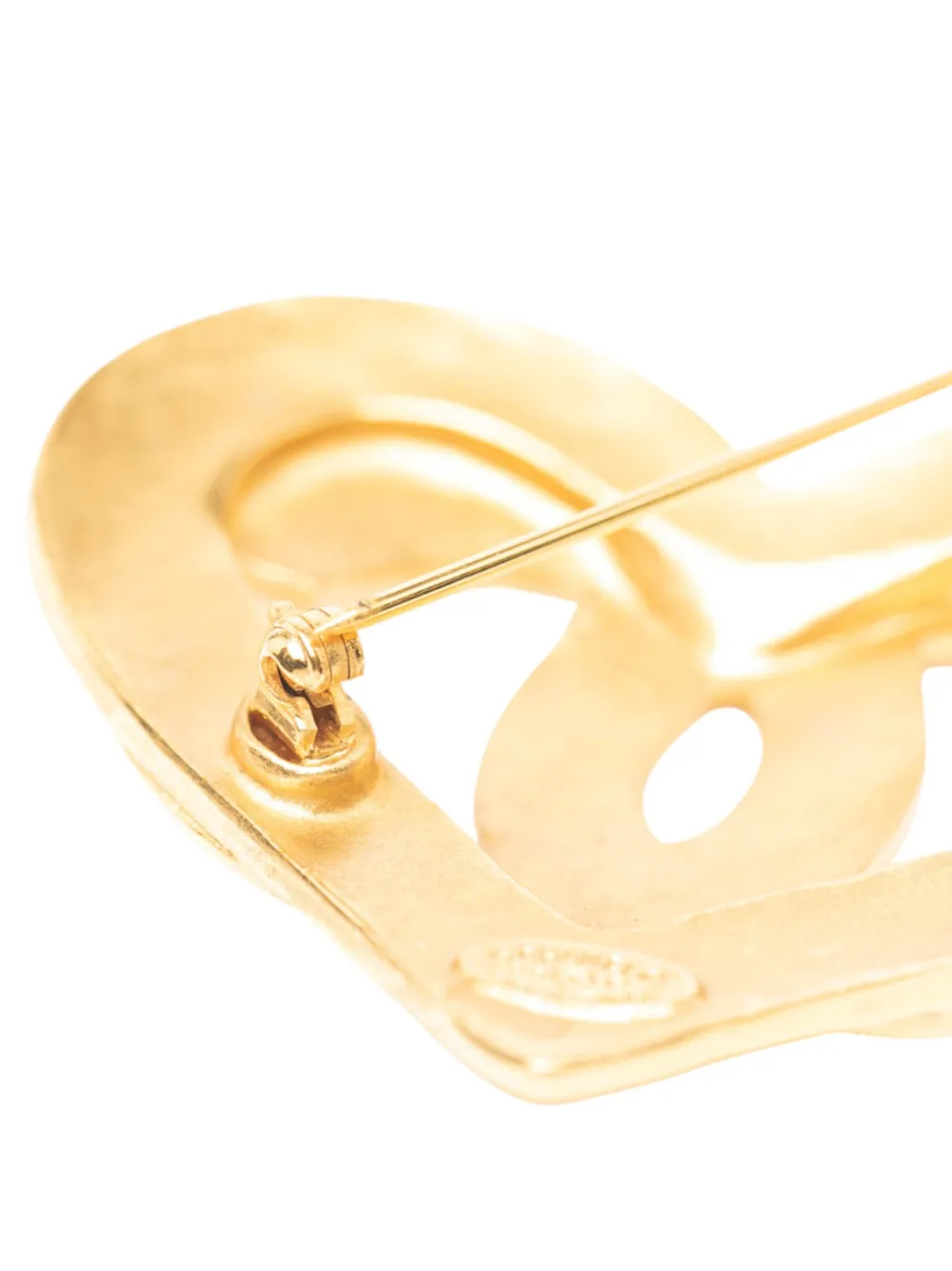 Pre-owned Chanel 1995 Gold Plated Cc Heart Brooch Costume Brooch