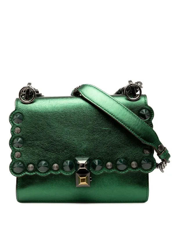 Fendi Pre-Owned 2010-2025 Small Leather Scalloped Kan I