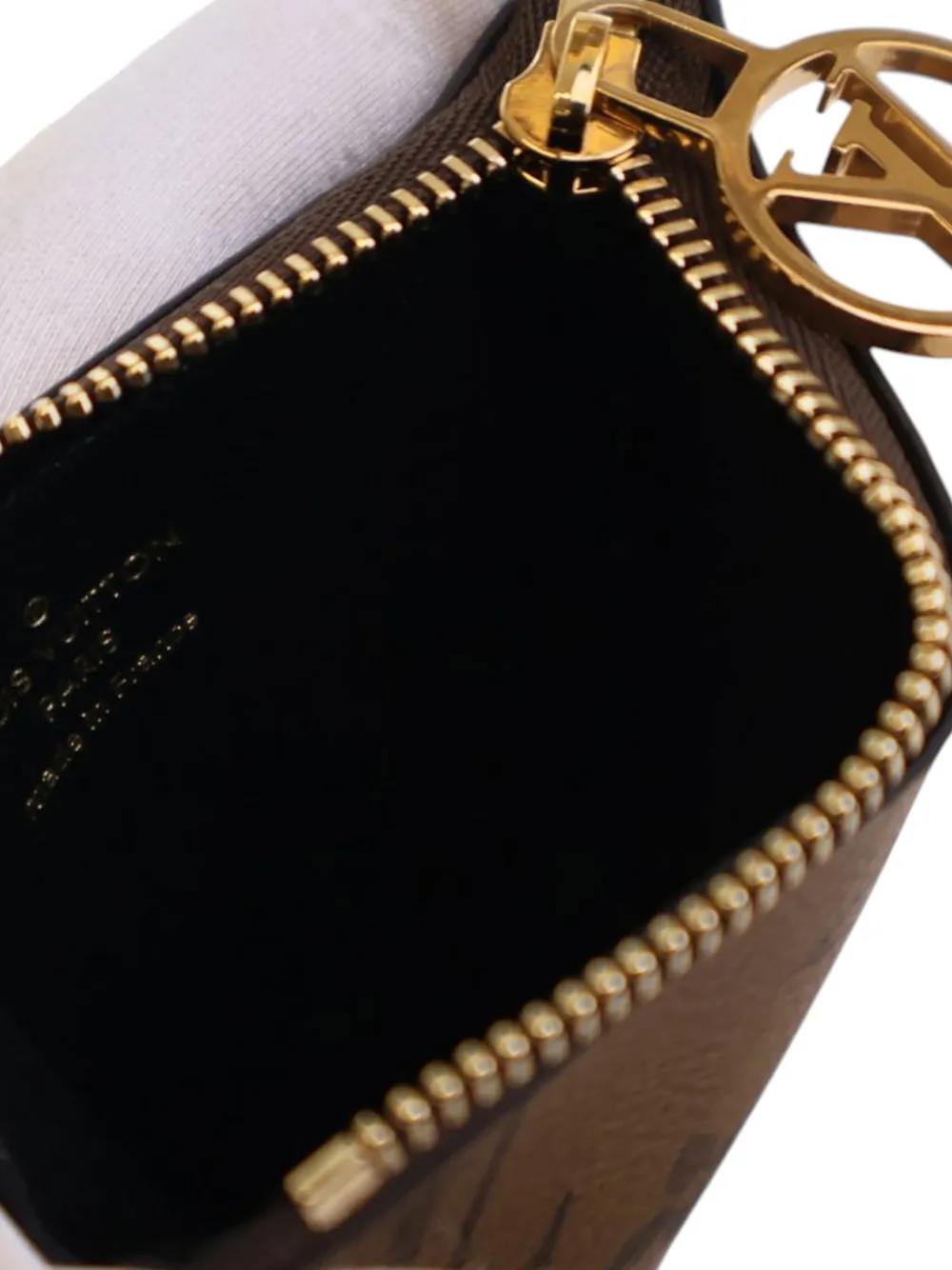 Pre-owned Louis Vuitton 2019 Monogram Reverse Giant Trio Pouch In Brown