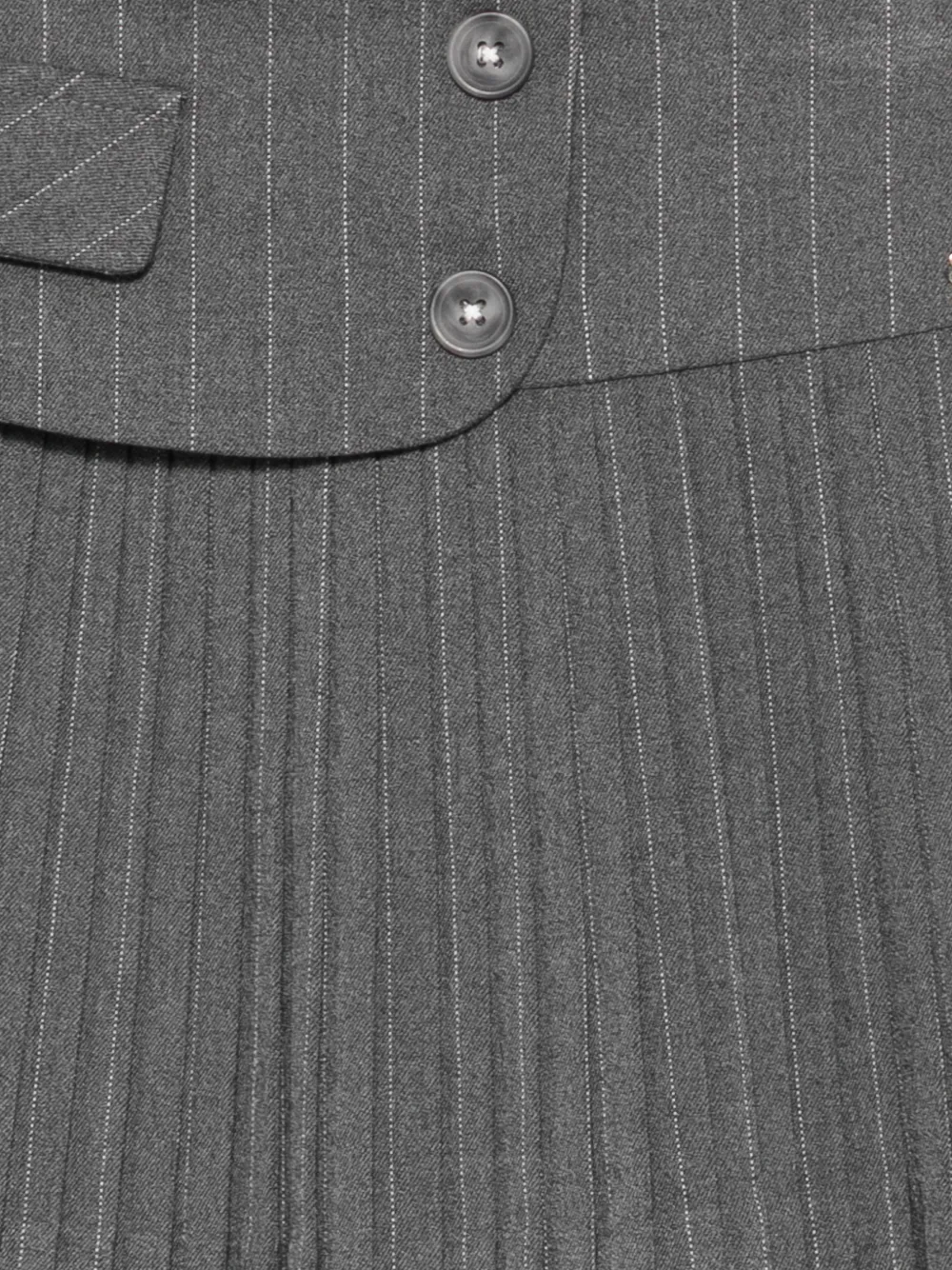 Guess Button Pleated Skirt In Gray