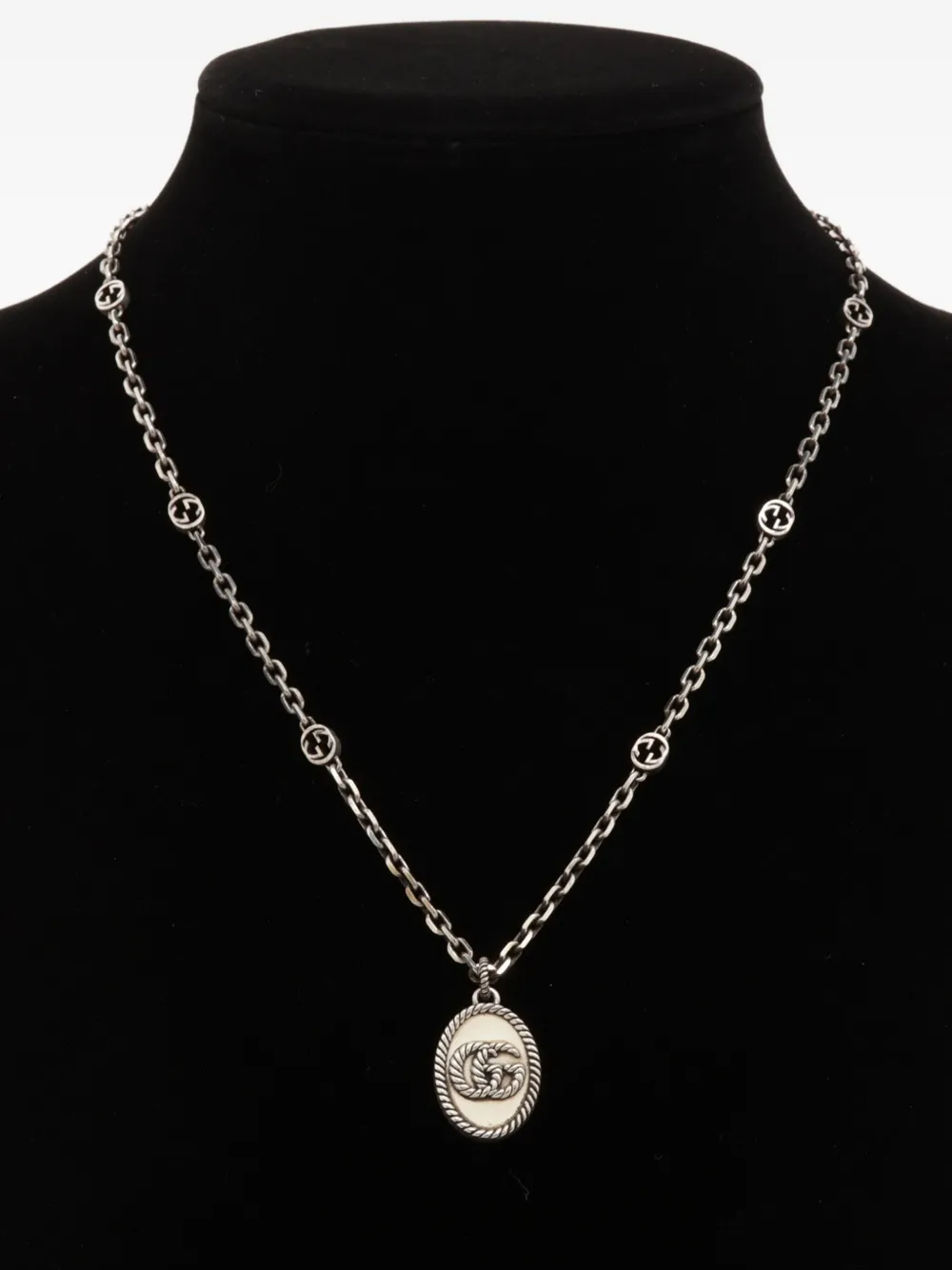 Pre-owned Gucci 2000s Logo-motif Necklace In Silver