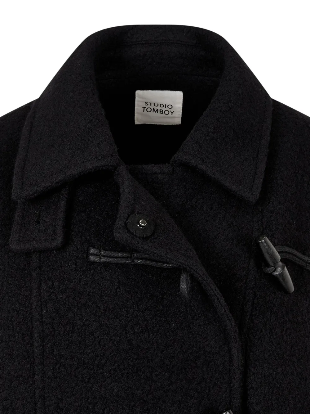 Studio Tomboy Side Toggle Coat In Black