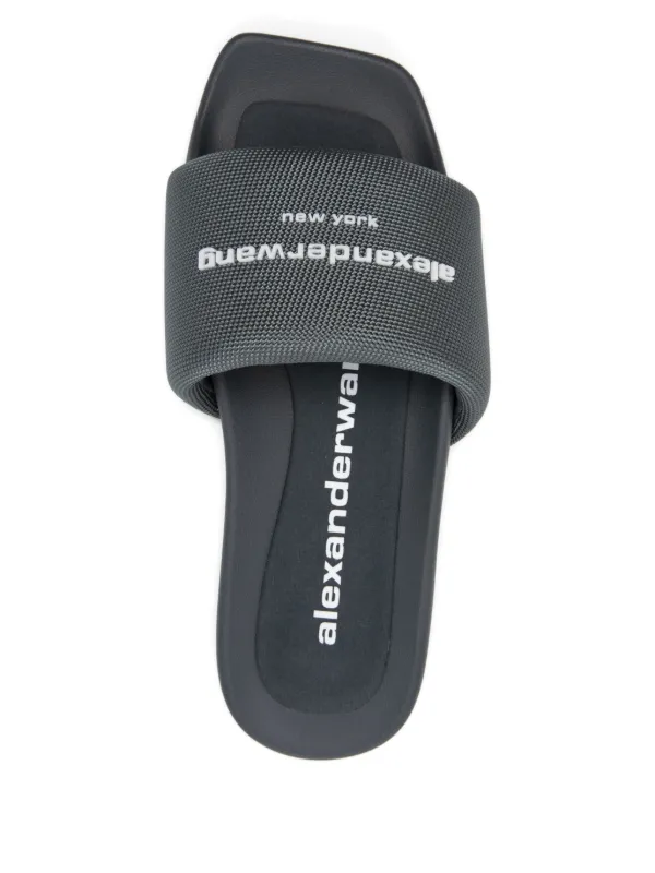 Alexander Wang ロゴストラップ サンダル | グレー | FARFETCH JP