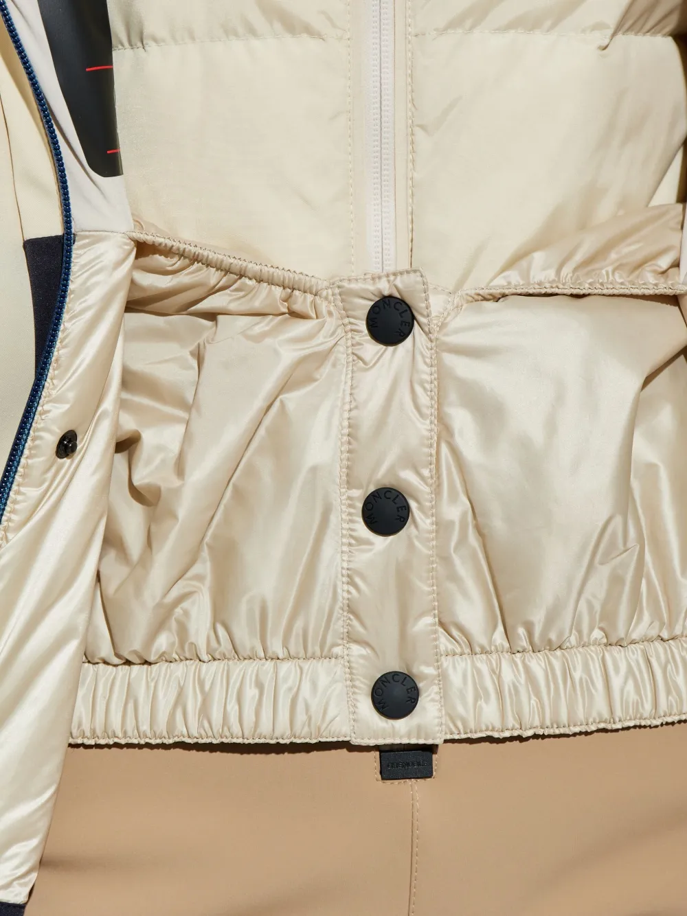 Moncler Hainets Hooded Padded Ski Jacket In Neutral