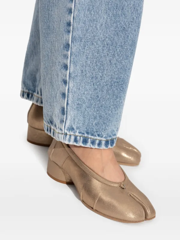 Maison Margiela Tabi New Ballerinas | Gold | FARFETCH