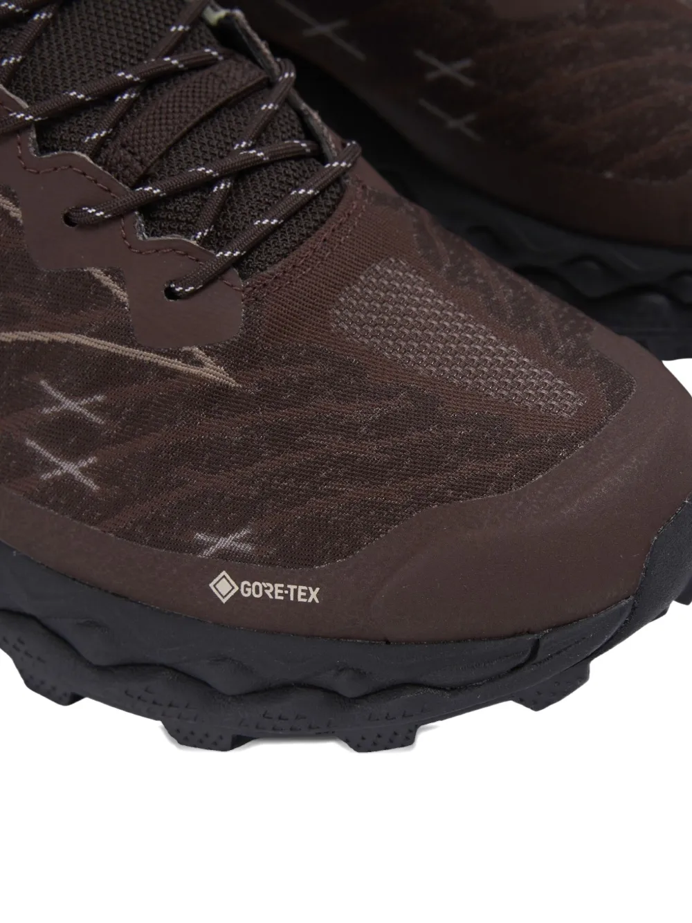 Mizuno Wave Mujin LS GTX sneakers Bruin