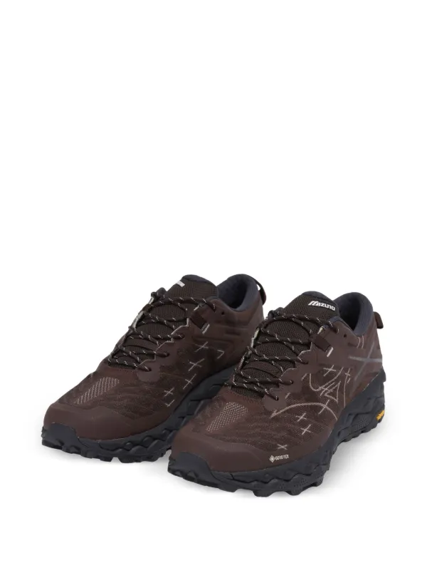 Mizuno Wave Mujin LS GTX Sneakers | Brown | FARFETCH