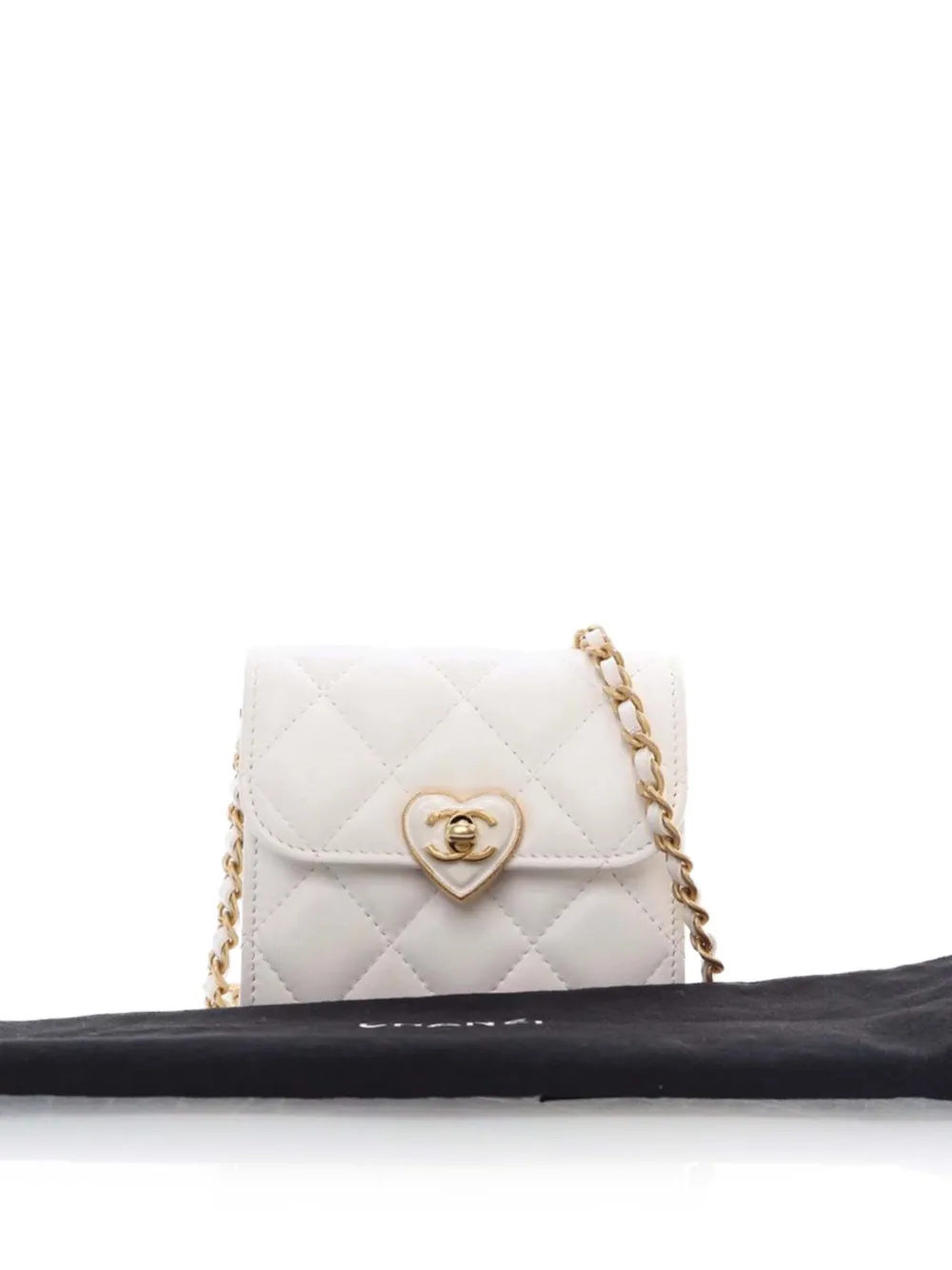 Pre-owned Chanel 2021-2025 Mini Quilted Lambskin Cc Enamel Heart Clutch With Chain Crossbody Bag In White
