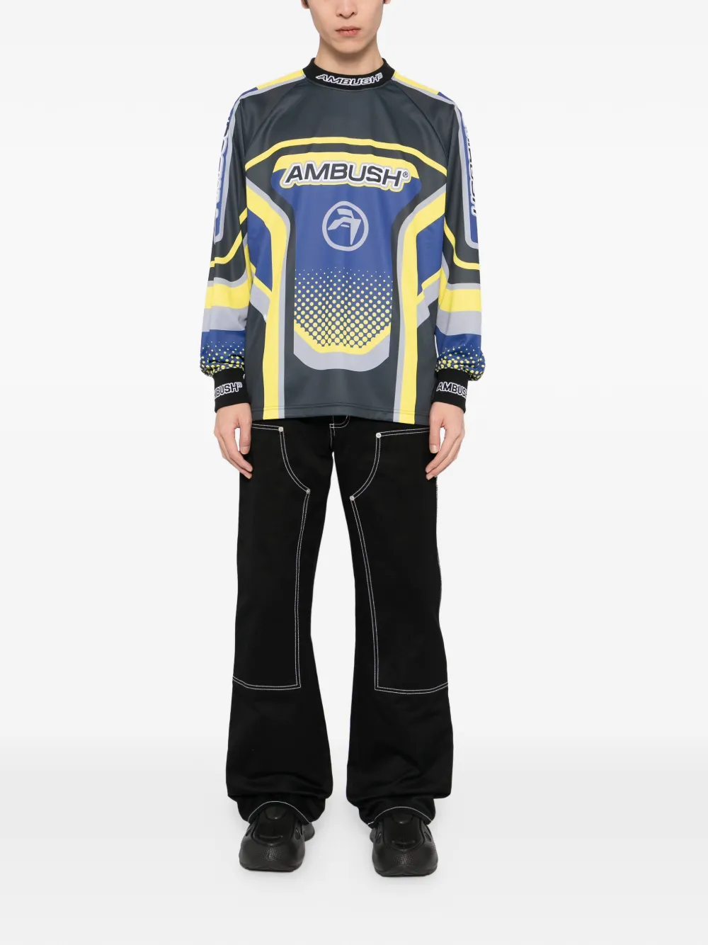 AMBUSH all-over graphic print T-shirt - Zwart