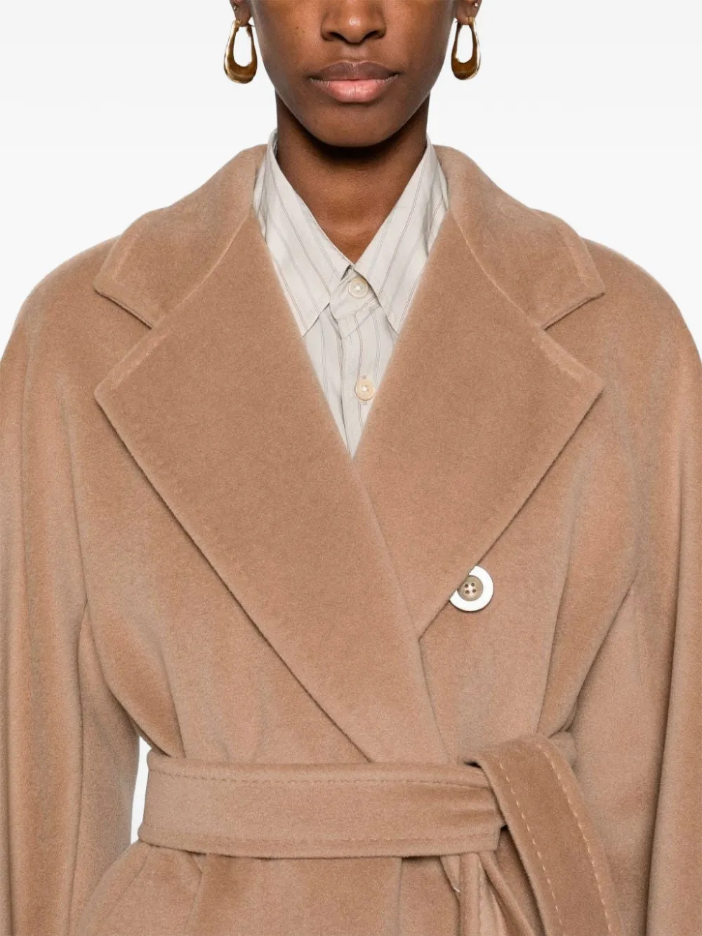 Max Mara Madame 101801 jas met dubbele rij knopen en ceintuur Beige
