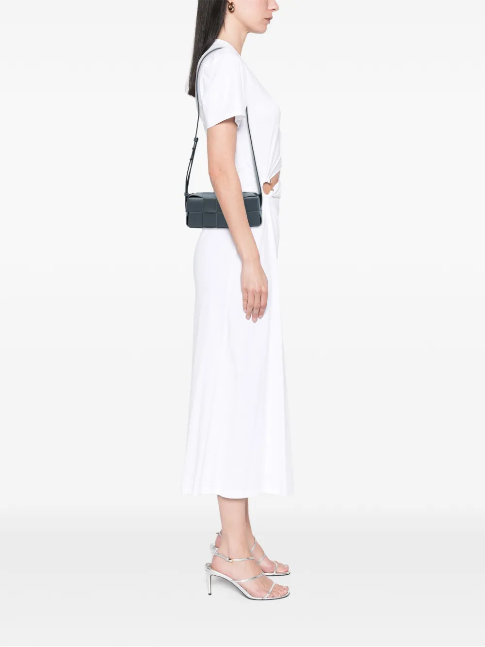 Bottega Veneta Pre-Owned 2012-2025 Small Lambskin Intrecciato Brick Cassette shoulder bag | Pre-Owned | Image 2