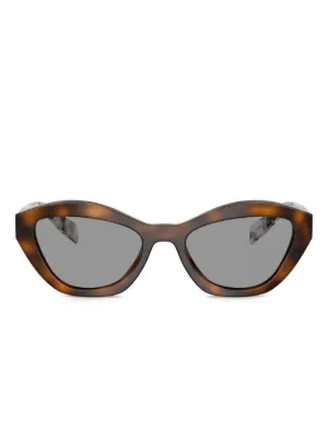 Prada Eyewear キャットアイ サングラス | ブラウン | FARFETCH JP