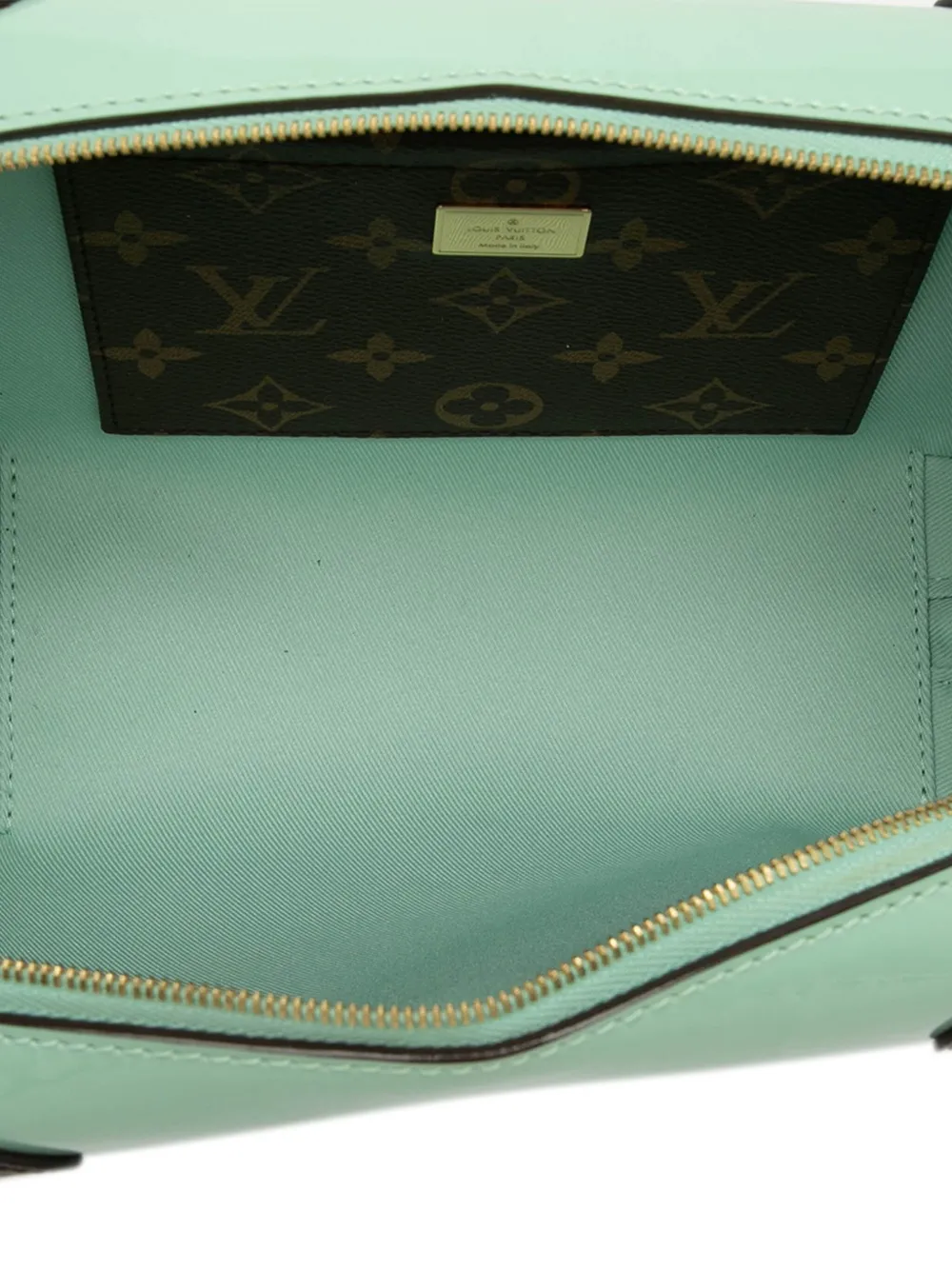 Pre-owned Louis Vuitton 2018 Vernis Miroir Venice Crossbody Bag In Green