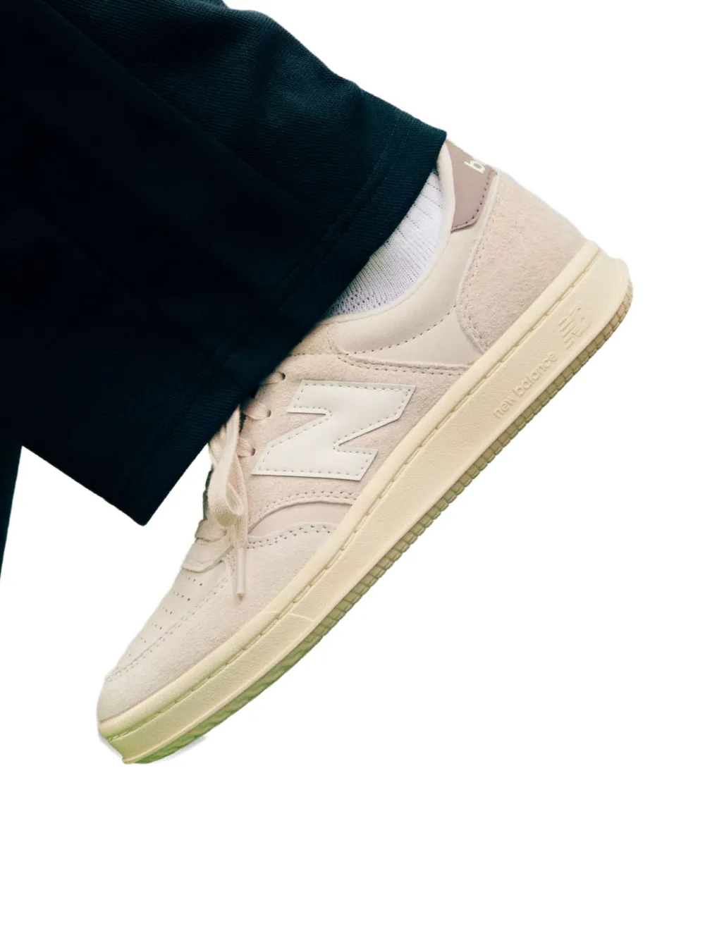 New Balance T500 perforated sneakers Beige