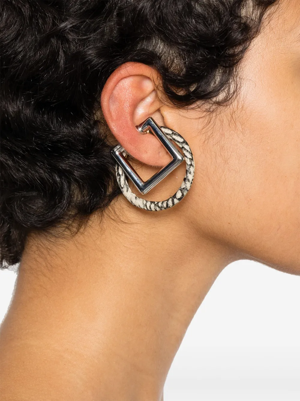 Jacquemus Pre-Owned logo-engraved ear cuff set | Image 2
