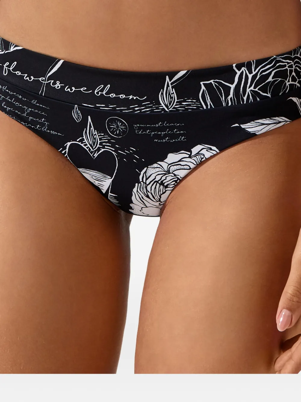 Agua Bendita Sydelle Printed Bikini Bottom In Black