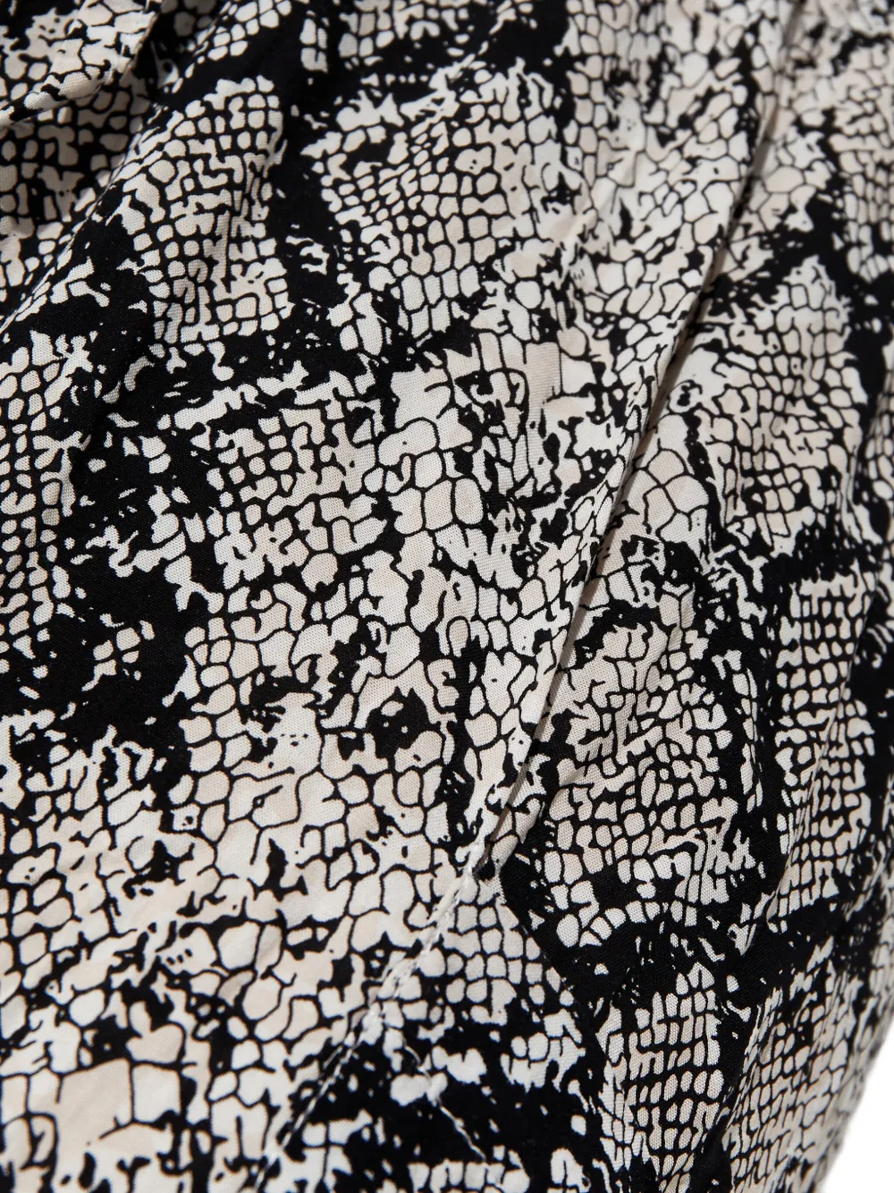 One Teaspoon Snake-print Cropped Trousers In Green